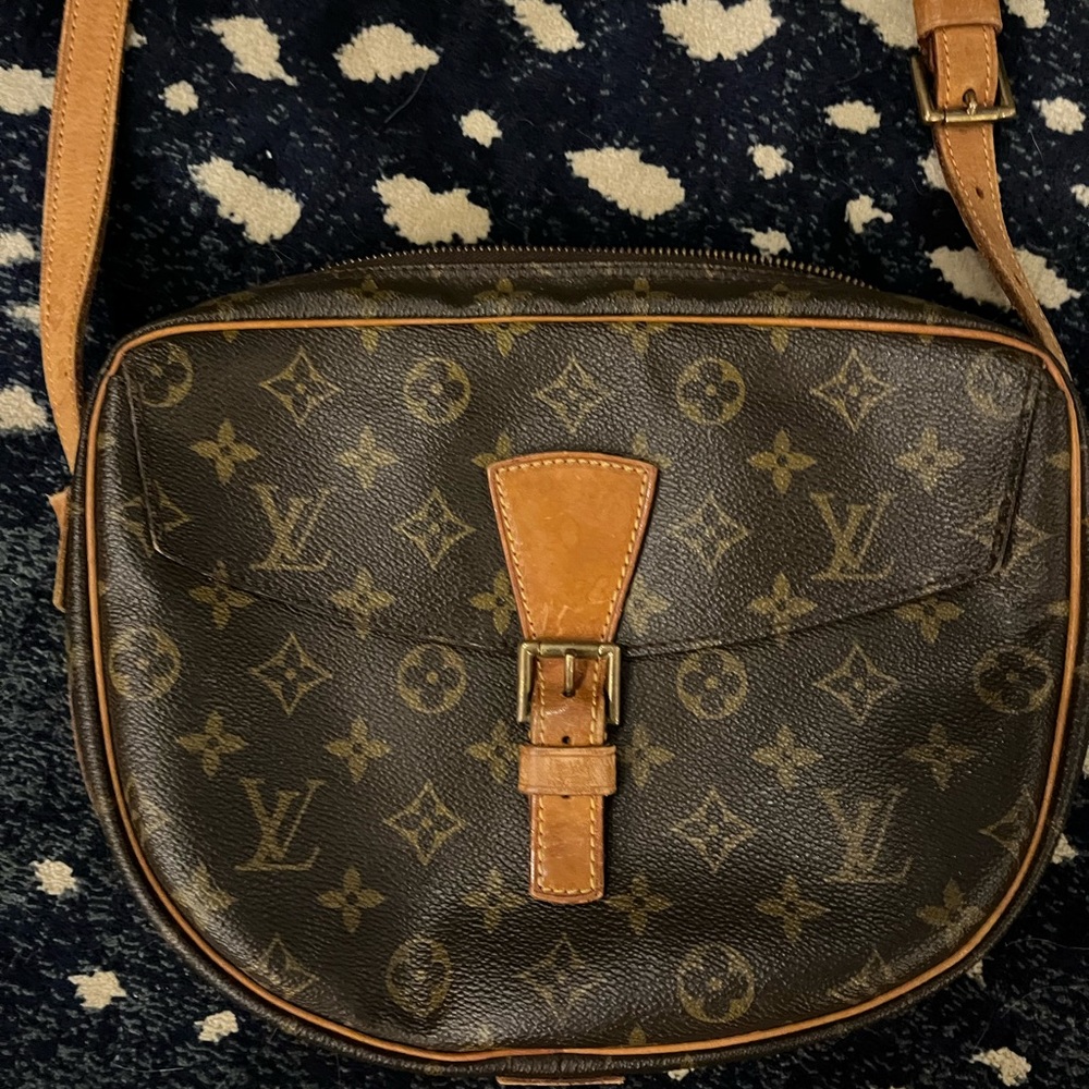 Louis vuitton juene fille mono crossbody bag